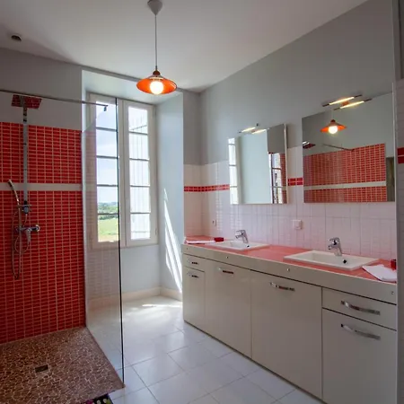 Grande Maison Avec Piscine Naturelle Et Jardin En Dordogne - Fr-1-616-463 度假居 Pomport